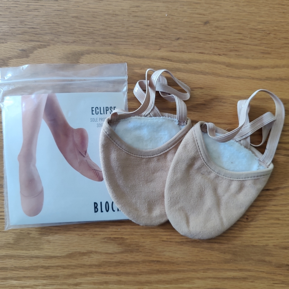 Bloch Adult "Eclipse" Canvas Lyrical Shoes Medium